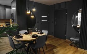 Gdanska Apartment